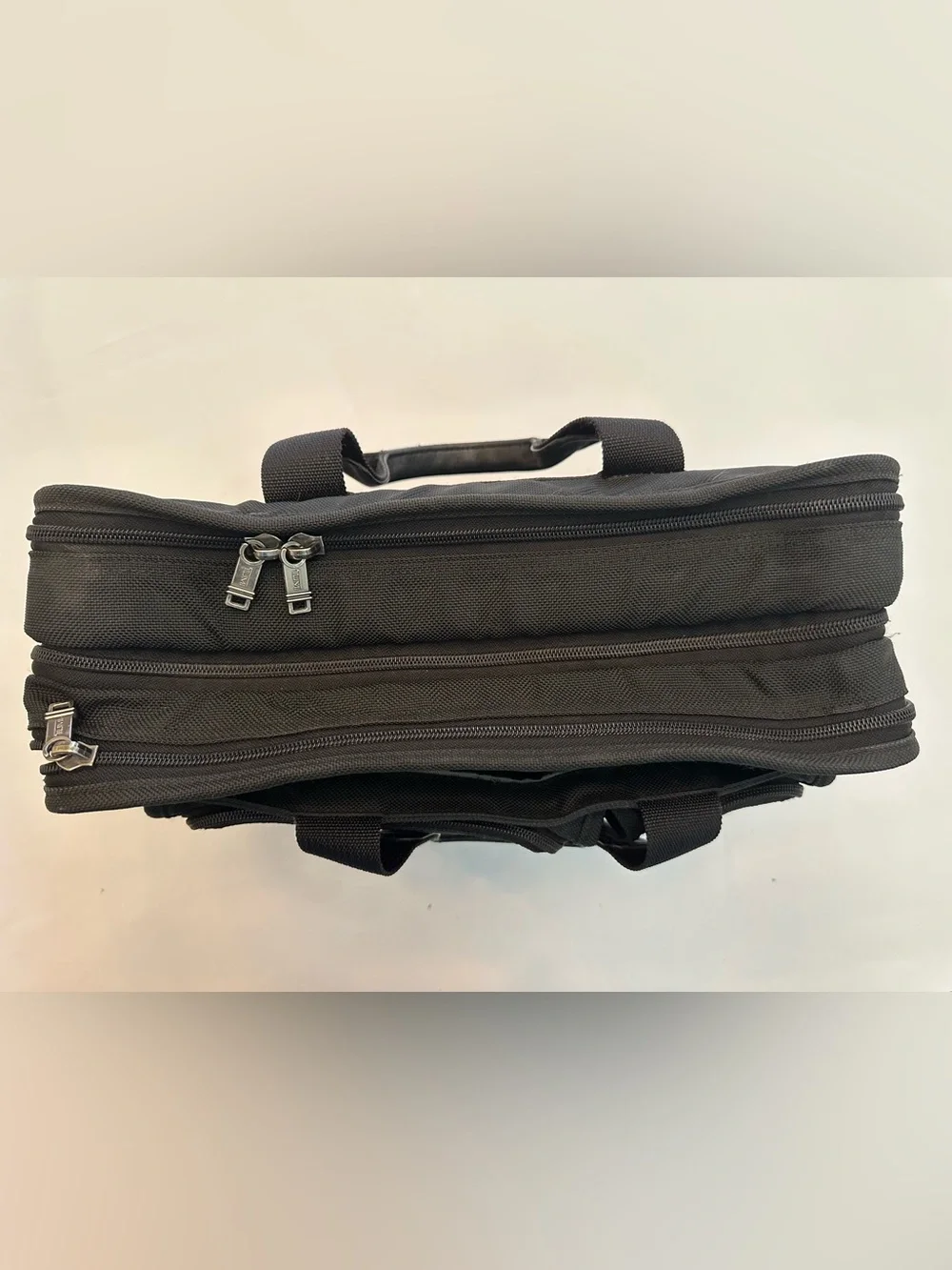 Tumi briefcase laptop bag,